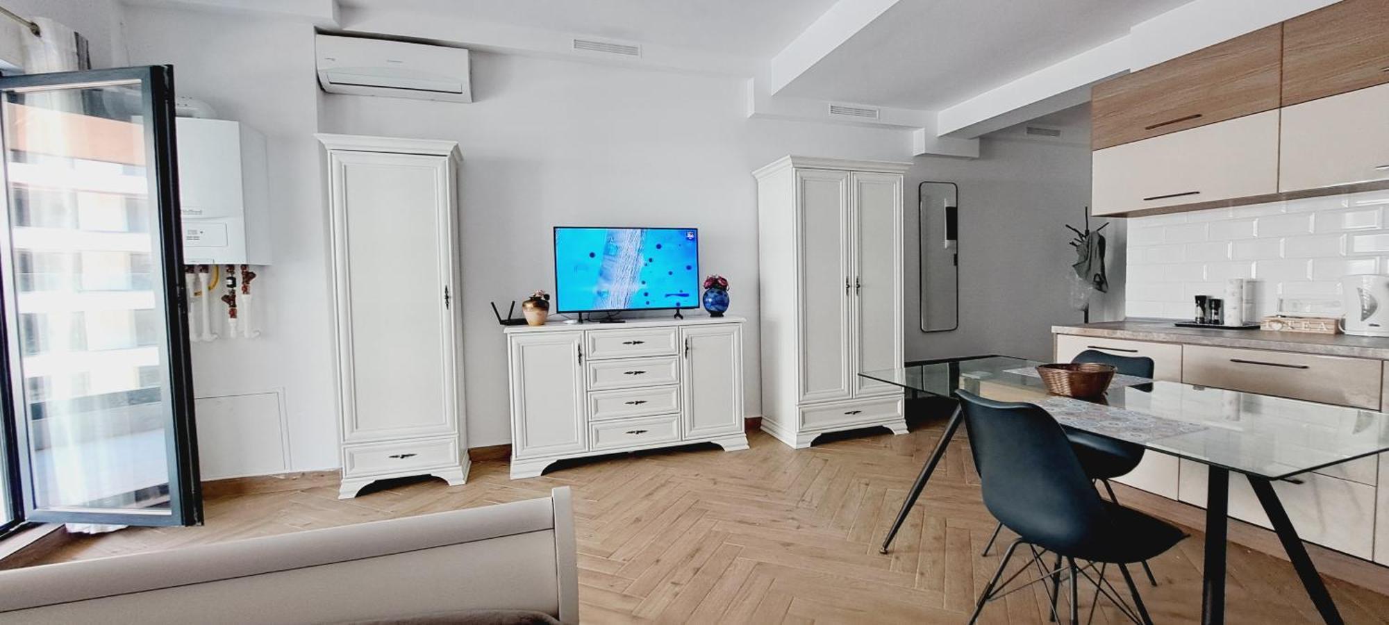 Mamaia Nord Studio La 10 M De Plaja Langa Cluburi Exteriör bild